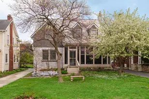 74 E Torrence Rd, Columbus, OH 43214 - Photo 3