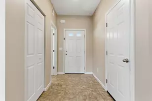 4328 Coble Glen Ln, Canal Winchester, OH 43110 - Photo 5