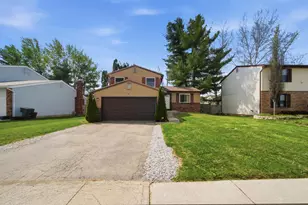 6233 Upperridge Dr, Canal Winchester, OH 43110 - Photo 3