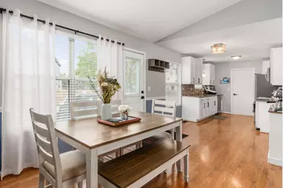 6161 Wrothston Drive, Columbus, OH 43228 - Photo 9