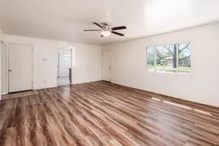 2250 Brentnell Ave, Columbus, OH 43211 - Photo 5