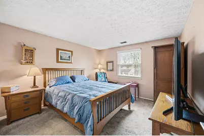 3040 Woodloop Lane, Columbus, OH 43204 - Photo 29