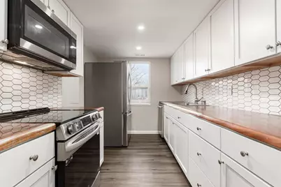 1030 Galliton Court #B, Columbus, OH 43220 - Photo 7