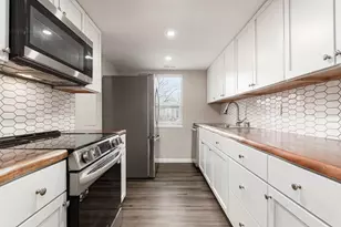 1030 Galliton Ct, Columbus, OH 43220 - Photo 7