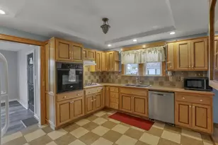 699 E 2nd St, Logan, OH 43138 - Photo 13