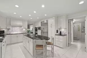 4726 Bayford Ct, Columbus, OH 43220 - Photo 13