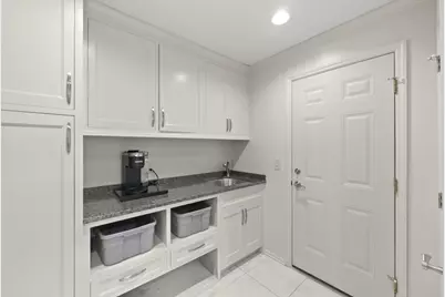 4726 Bayford Court, Columbus, OH 43220 - Photo 23