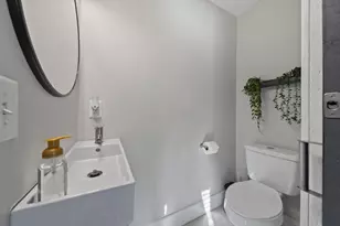 1046 E Cherry St, Columbus, OH 43205 - Photo 11