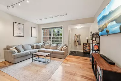 282 E Gay Street #G34, Columbus, OH 43215 - Photo 5