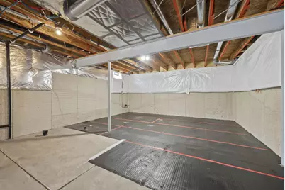 1364 Leesland Drive, Westerville, OH 43081 - Photo 53