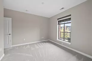 250 Daniel Burnham Square, Columbus, OH 43215 - Photo 21