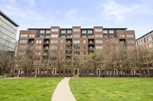 250 Daniel Burnham Square, Columbus, OH 43215 - Photo 43