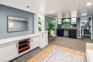 620 E Royal Forest Blvd, Columbus, OH 43214 - Photo 33