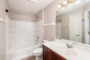 705 Hidden Springs Dr, Lewis Center, OH 43035 - Photo 9