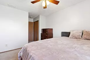 5574 Parkshire Dr, Columbus, OH 43229 - Photo 25