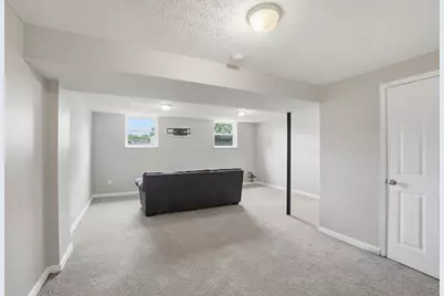 2670 Diane Place, Columbus, OH 43207 - Photo 27