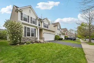 3955 Hoffman Valley Dr, Columbus, OH 43219 - Photo 5