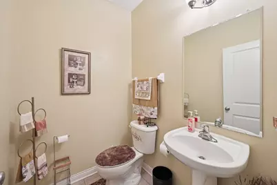 3955 Hoffman Valley Drive, Columbus, OH 43219 - Photo 15