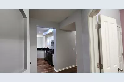 590 Redwood Lane, Lewis Center, OH 43035 - Photo 7