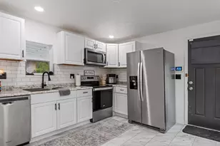 2876 Medina Ave, Columbus, OH 43224 - Photo 11