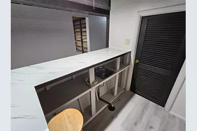 885 W Perry Street, Bucyrus, OH 44820 - Photo 23