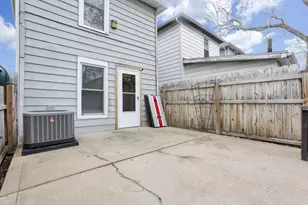 39 W Ramlow Alley, Columbus, OH 43202 - Photo 21