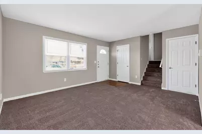 5373 Deforest Drive, Columbus, OH 43232 - Photo 3