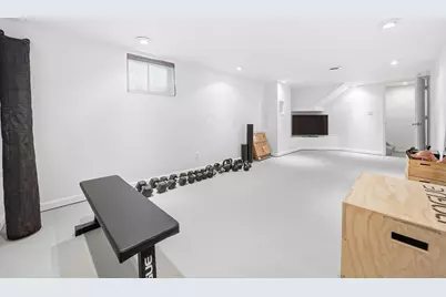 241 S Brinker Avenue, Columbus, OH 43204 - Photo 19