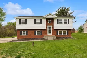 8225 Fosnaugh School Rd SW, Stoutsville, OH 43154 - Photo 3