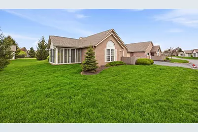 1251 Amberlea Drive E, Columbus, OH 43230 - Photo 35