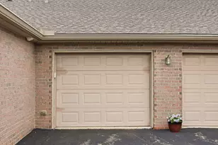 1251 Amberlea Dr E, Columbus, OH 43230 - Photo 31