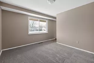 3696 Managua Dr, Westerville, OH 43081 - Photo 9