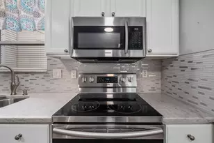 6749 Laburnum Dr, Canal Winchester, OH 43110 - Photo 11