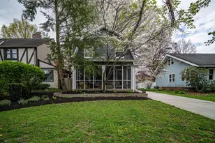 361 E Dunedin Rd, Columbus, OH 43214 - Photo 3