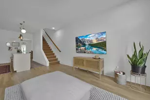 46 E Russell St, Columbus, OH 43215 - Photo 13