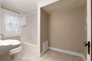 510 Midgard Rd, Columbus, OH 43202 - Photo 17