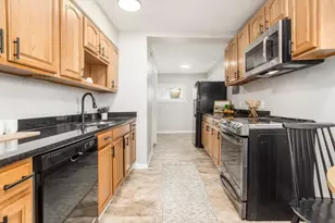 2150 Sagamore Rd, Columbus, OH 43219 - Photo 11