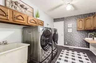 15050 Drummond Rd, Orient, OH 43146 - Photo 25
