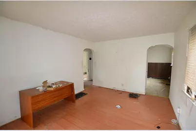 1365 E 22nd Avenue, Columbus, OH 43211 - Photo 3
