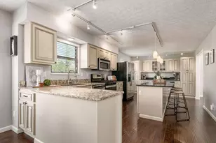 1138 Welwyn Dr, Westerville, OH 43081 - Photo 17