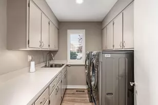 8758 Dunsinane Dr, Dublin, OH 43017 - Photo 25