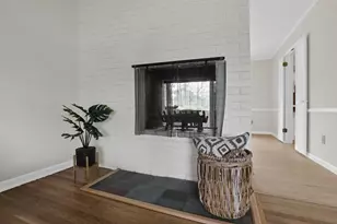 2123 Nayland Rd, Columbus, OH 43220 - Photo 7