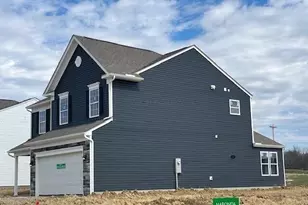 327 Kendall St, Bellefontaine, OH 43311 - Photo 5