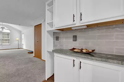 2560 Trotterslane Drive, Columbus, OH 43235 - Photo 15