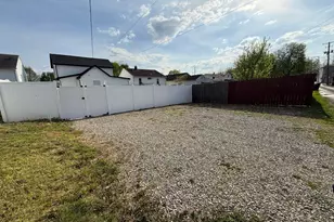 1195 E Chestnut St, Lancaster, OH 43130 - Photo 25