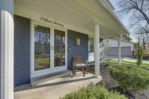 1570 Oakview Dr, Columbus, OH 43235 - Photo 5
