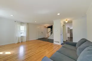 1570 Oakview Dr, Columbus, OH 43235 - Photo 15