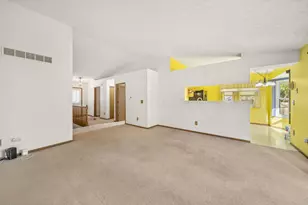 7394 Harbour Town Dr, Pickerington, OH 43147 - Photo 17