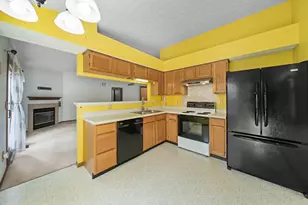 7394 Harbour Town Dr, Pickerington, OH 43147 - Photo 13