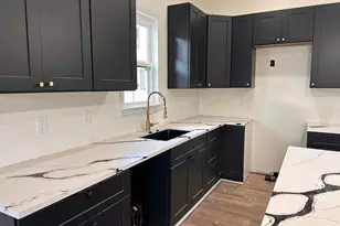 343 W South St, Jackson, OH 45640 - Photo 9